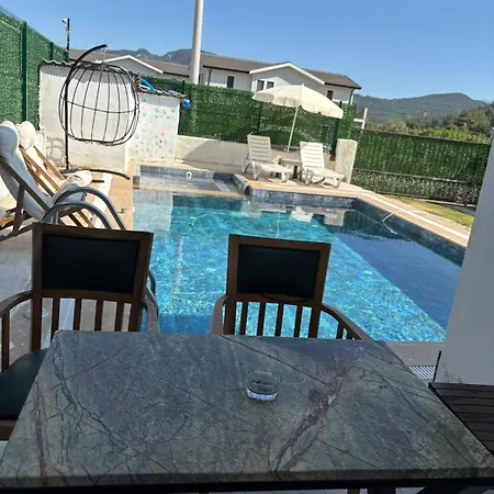 Villa * Φετιγιέ