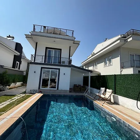 Villa * Φετιγιέ