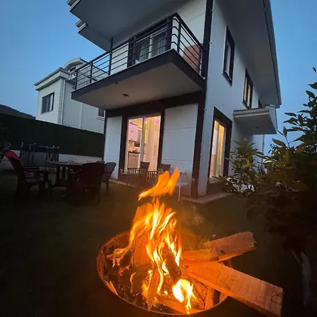 Villa Βίλα Φετιγιέ